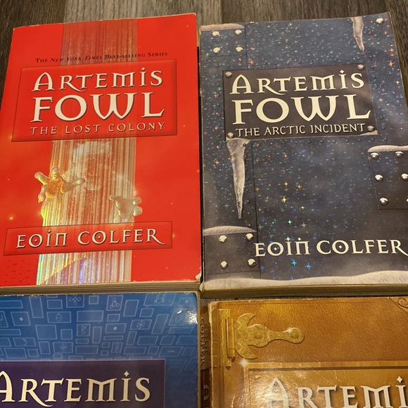 Artemis Fowl books - Picture 4 of 4